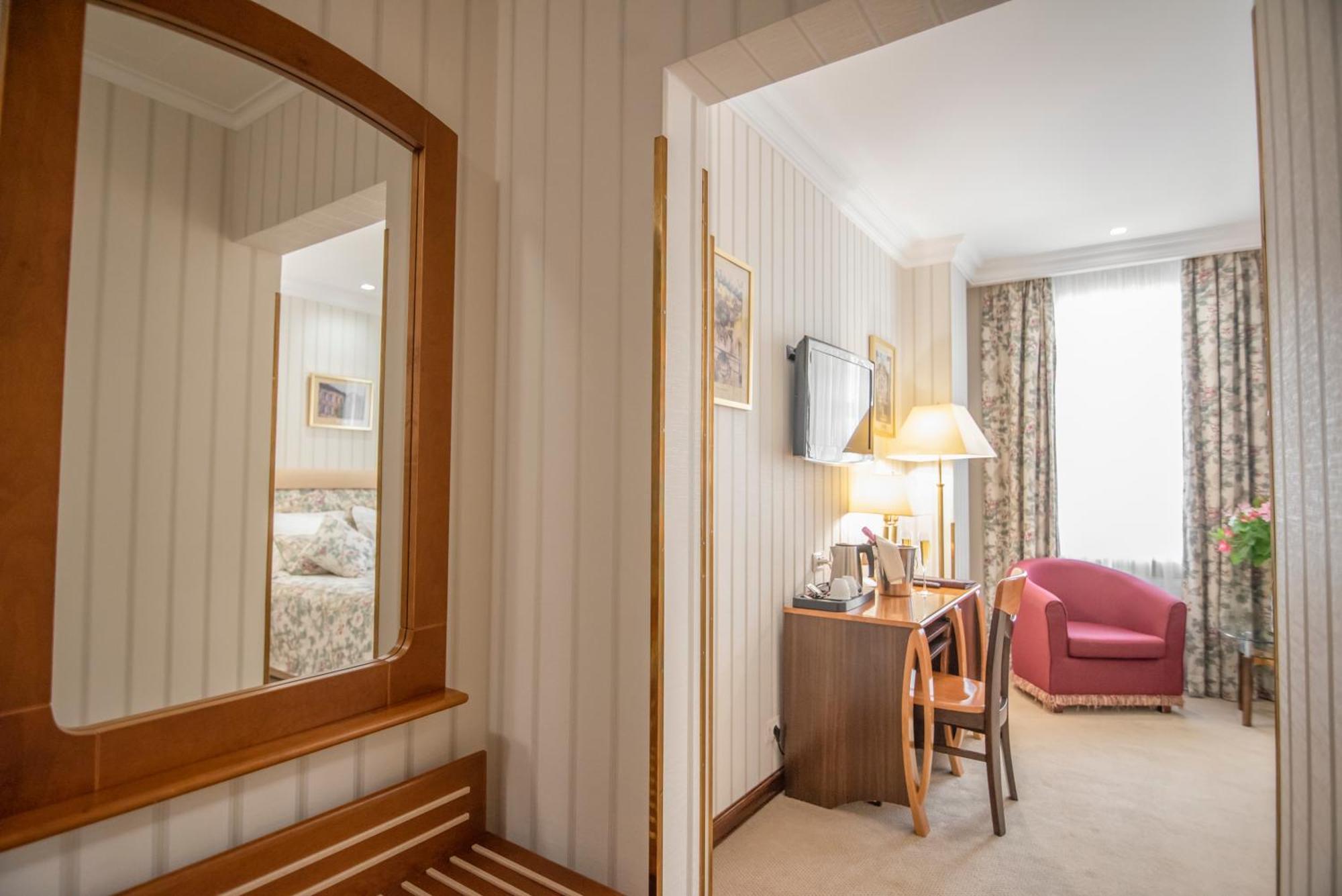 Swiss Hotel 4*