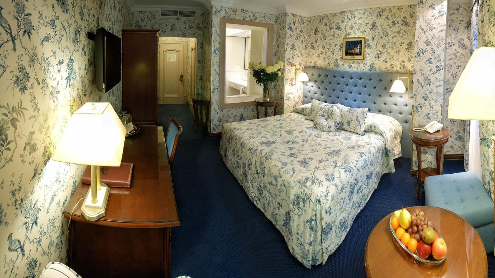 Swiss Hotel 4*